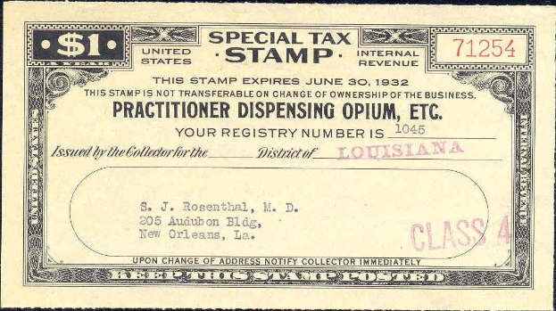Schwarzer Hintergrund mit einem Steuerzeichen, das 'Practitioner Dispensing Opium, Inc.' bezeichnet