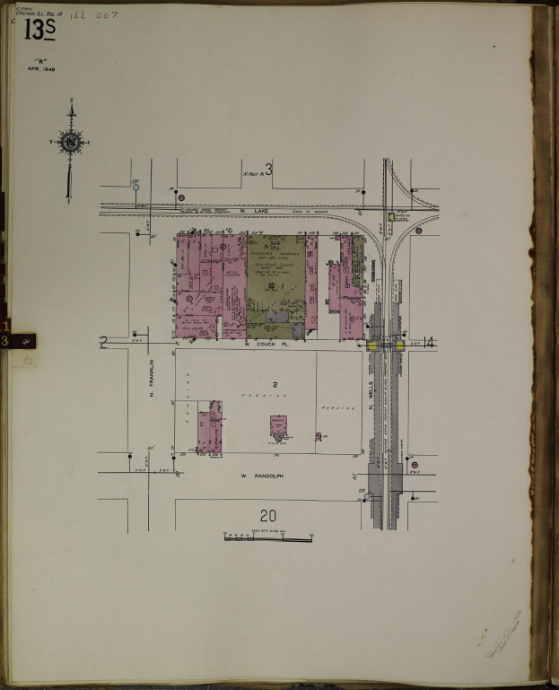 Offenes Buch mit detaillierter Stadtkarten-Illustration und umliegenden Architekturplänen und Text.