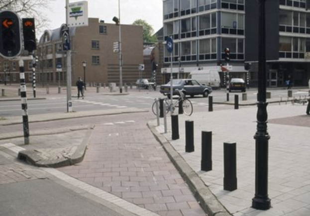 POL-GM: Radfahrer bei Verkehrsunfall verletzt