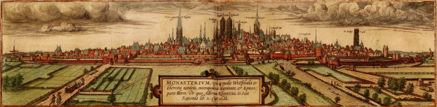 Eine alte Buchseite mit einer Zeichnung einer Stadt namens Monasterivum, der Hauptstadt der Niederlande, umgeben von Gebäuden, Bäumen und Wolken am Himmel.